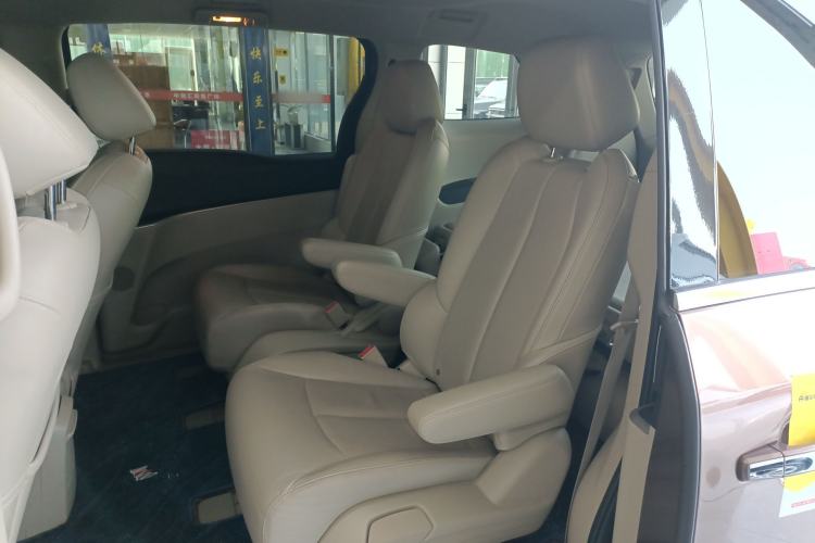 Used Buick GL8 2018 28T Luxury Model China VI Standard
