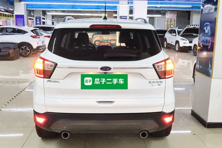 Used Ford Kuga 2019 EcoBoost 180 Two-Wheel-Drive Platinum Edition China VI Standard