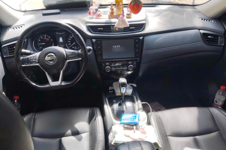 Used Nissan X-Trail 2019 2.0L CVT Smart Connect Comfort Edition 2WD
