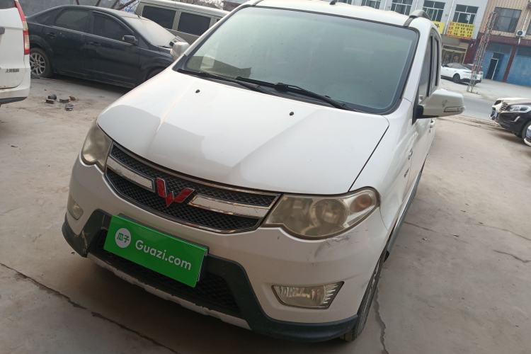 Used Wuling Hongguang 2014 1.5L S Automatic Comfort Edition