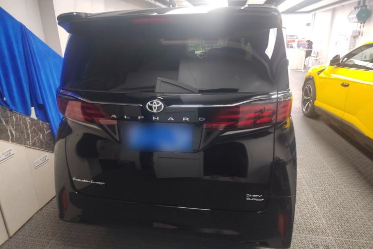 Used Toyota Alphard 2025 Dual-Motor 2.5L Premium Golden Edition
