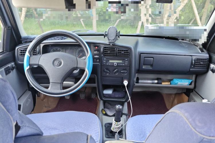 Used Volkswagen Jetta 2012 1.6L Collector's Edition Center Console