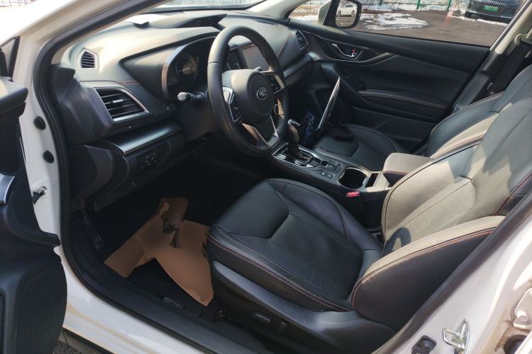 Used Subaru XV 2018 2.0i All-Wheel-Drive Luxury Edition with EyeSight Left Front Seat