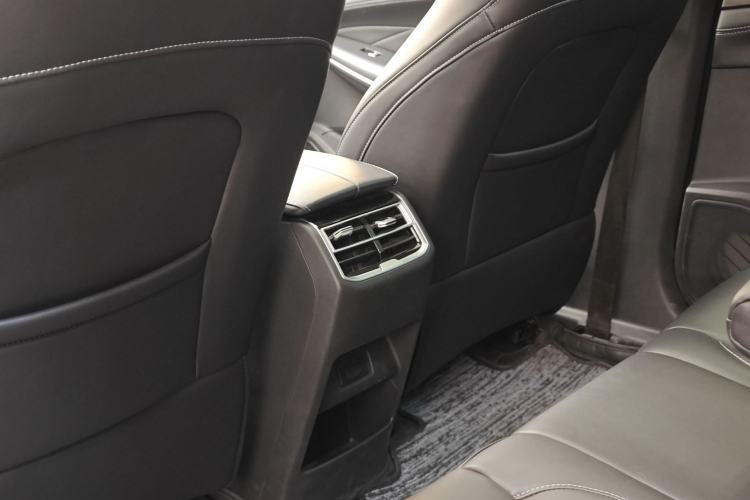 Used Landian E5 2023 1.5L DE-i 100KM Comfort Edition 7-Seater