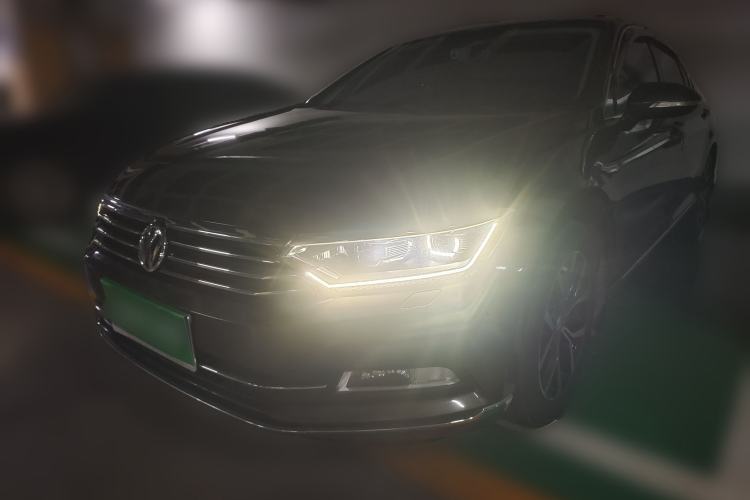 Used Volkswagen Magotan 2017 330TSI DSG Luxury Model