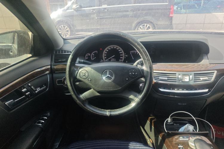 Used Mercedes-Benz S-Class 2010 S 300 L Business Model
