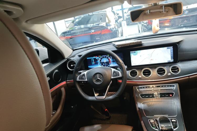 Used Mercedes-Benz E-Class 2018 Facelift E 200 L Sport Edition