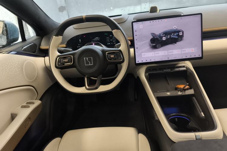 Used Zeekr 007GT 2025 Four-Wheel Drive Intelligent Driving Version 75 kWh Steering Wheel