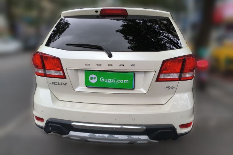 Used Dodge Journey 2013 2.4L Two-Wheel Drive Luxury Version