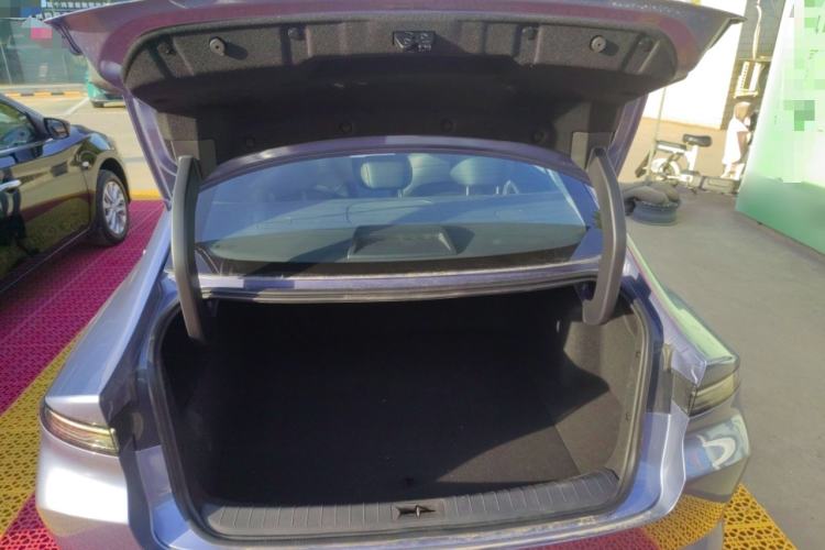 Used Nissan N6 2026 Model 180 Max
