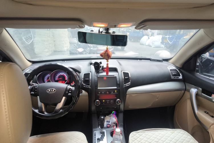 Used Kia Sorento 2012 2.4L Gasoline Luxury Edition