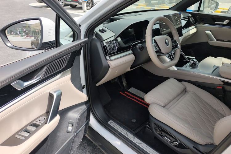 Used BYD Tang New Energy 2025 Intelligent Driving Version DM-i 115KM Flagship Edition Driver Seat