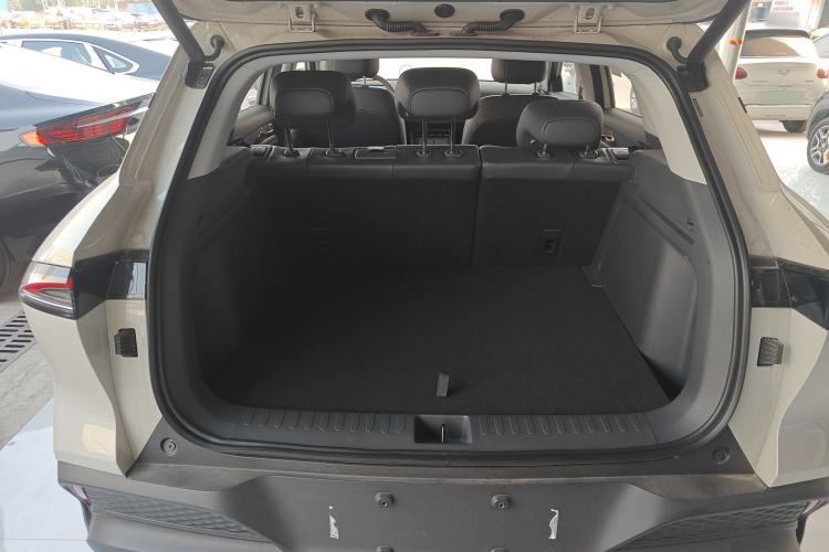 Used Baojun Yunhai 2025 Model 500km Pure Electric Travel Edition Trunk