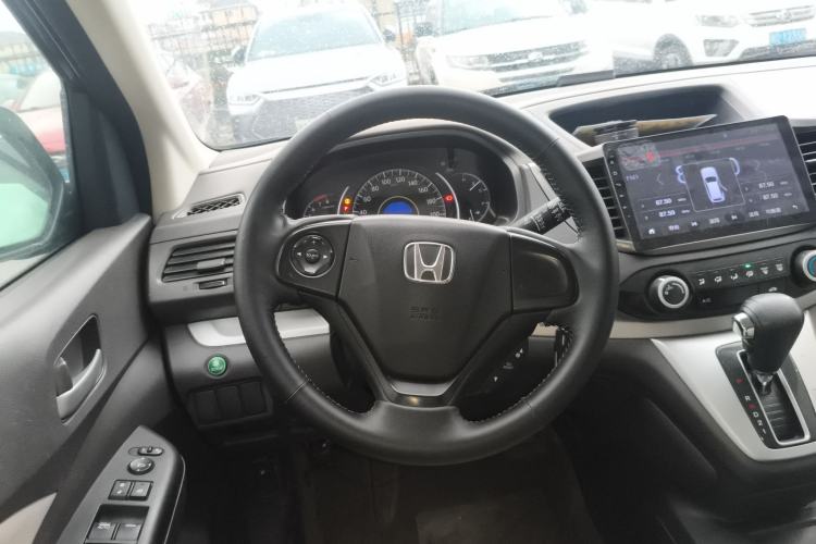 Used Honda CR-V 2012 2.0L two-wheel drive urban version