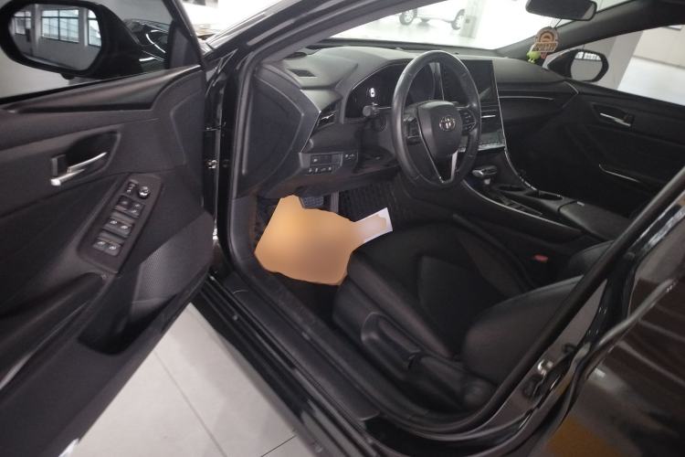 Used Toyota Avalon 2023 Dual-Motor 2.5L Progressive Edition
