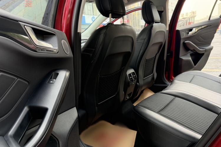 Used Ford Focus 2021 Hatchback EcoBoost 180 Automatic Titanium Edition