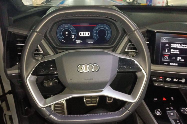 Used Audi Q5 e-tron 2022 40 e-tron Starlight Edition Mech Kit
