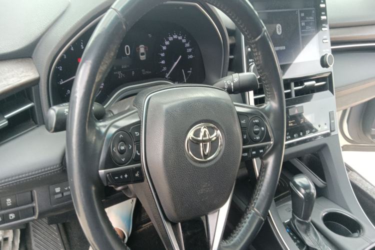 Used Toyota Avalon 2019 2.0L Luxury Edition China VI Standard