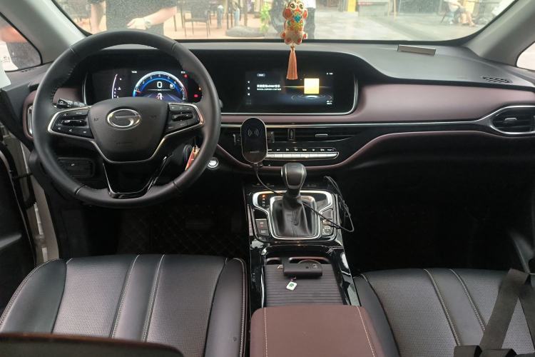 Used GAC Trumpchi M6 2023 PRO 270T DCT Luxury Edition Center Console