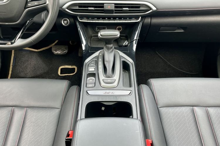 Used GAC Trumpchi GS4 2020 270T Automatic Elite Tech Edition Interior 5