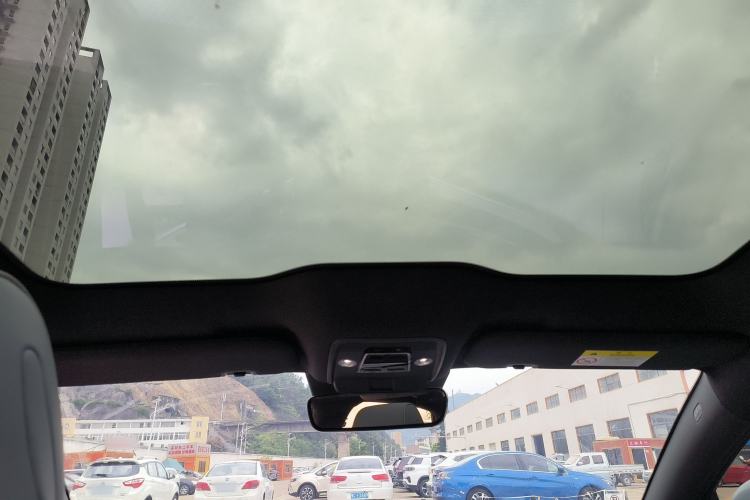 Used BYD Seal 2022 550 km Standard Range Rear-Wheel Drive Elite Version Headliner