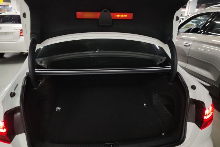 Used Audi A4L 2020 40 TFSI Fashion Dynamic Model Trunk