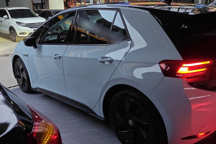 Used Volkswagen ID.3 2022 Active Pure Intelligent Enjoyment Edition
