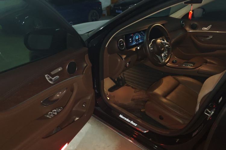 Used Mercedes-Benz E-Class 2019 E 200 L Driver Seat