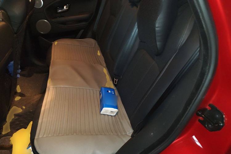 Used Land Rover Range Evoque 2016 2.0T SE PLUS Smart Enjoyment Edition Left Rear Seat