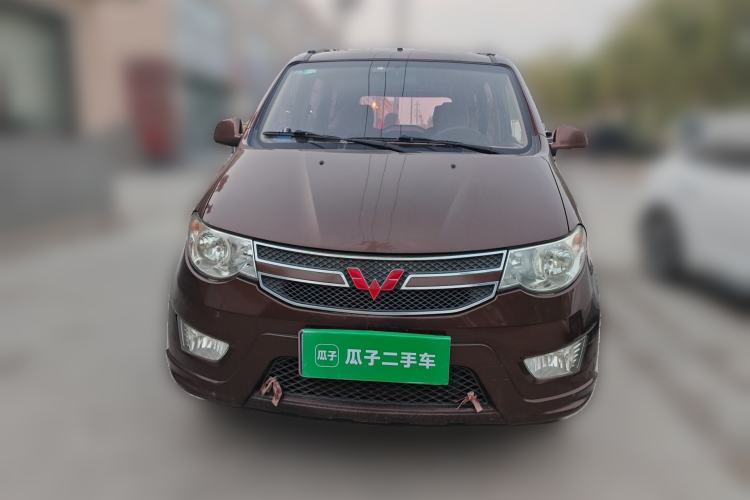 Used Wuling Hongguang 2014 1.5L S Standard Version Front
