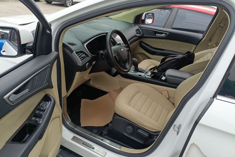 Used Ford Edge 2016 EcoBoost 245 Two-Wheel-Drive Titanium 5-Seater