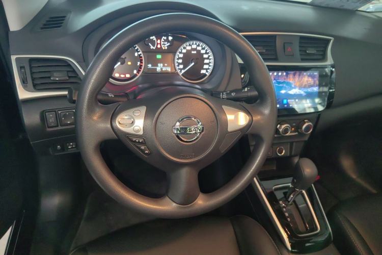 Used Nissan Sylphy 2021 Classic 1.6XL CVT Luxury Edition Steering Wheel