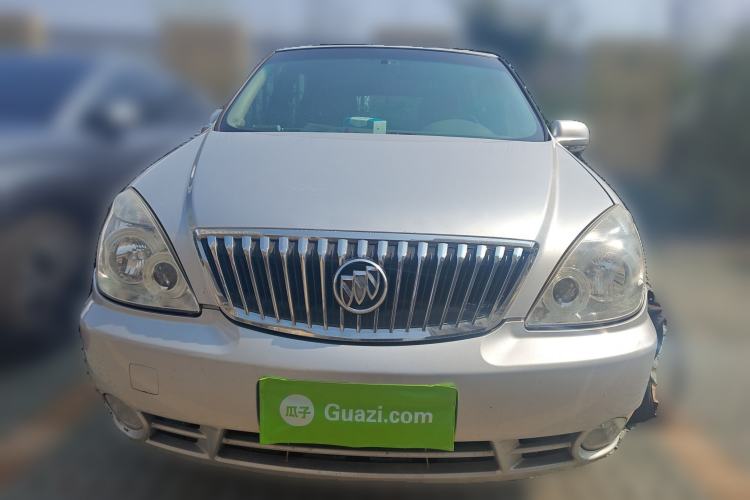 Used Buick GL8 2013 2.4L Executive Edition
