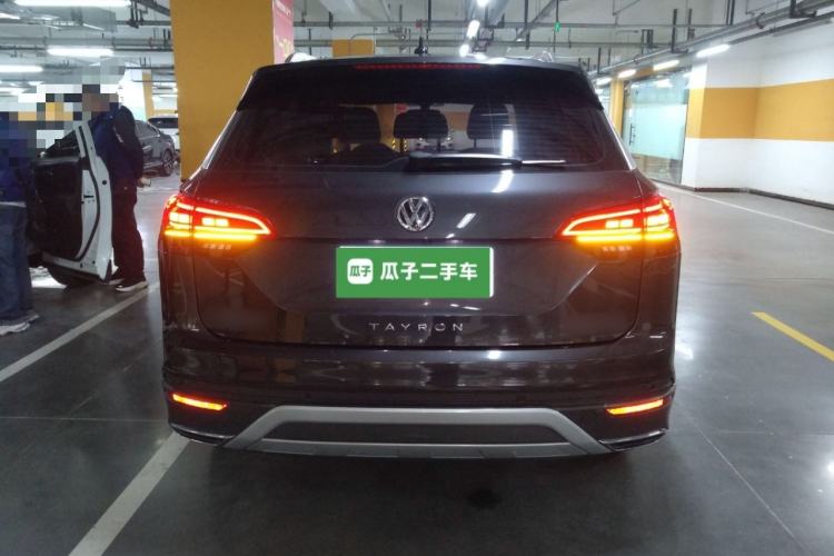 Used Volkswagen Tayron 2020 330TSI Two-Wheel Drive Luxury Smart Connectivity Version
