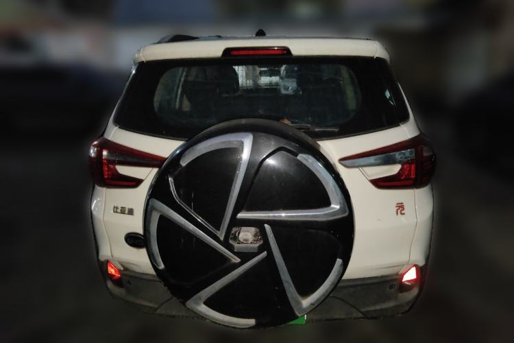 Used BYD Yuan 2016 1.5L Manual Luxury Model