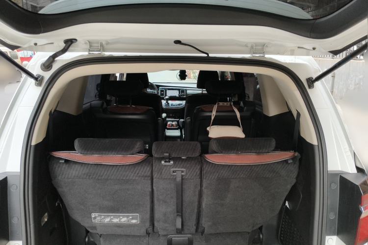 Used Honda Elysion 2016 2.4L Comfort Edition Trunk