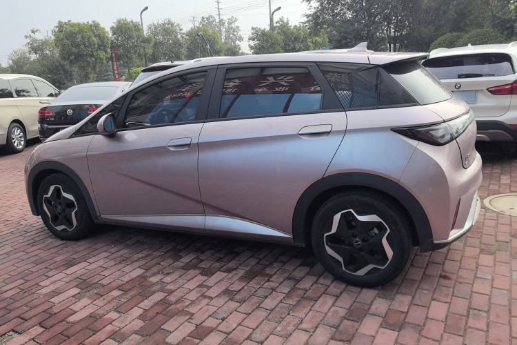 Used BYD Dolphin 2021 405 km Fashion Edition
