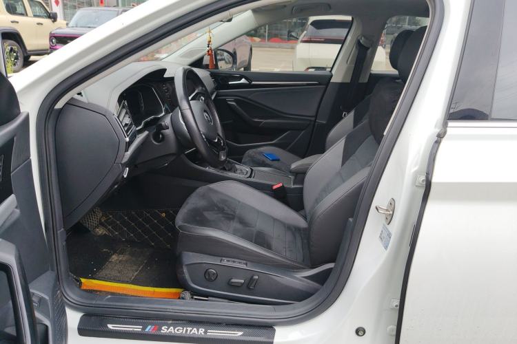 Used Volkswagen Sagitar 2021 280TSI DSG Excellence Edition Left Front Seat