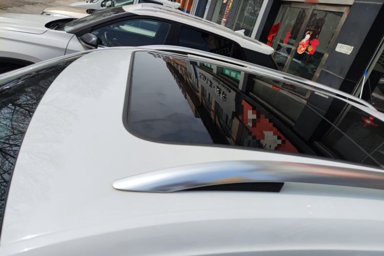 Used Volkswagen T-ROC 2020 230TSI DSG Two-Wheel Drive Advanced Version Roof