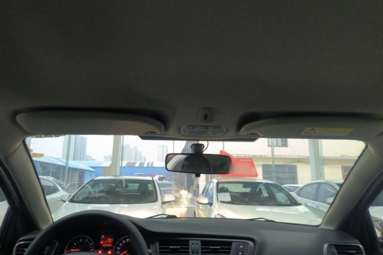 Used Citroen C3-XR 2015 1.6L Automatic Fashion Model
