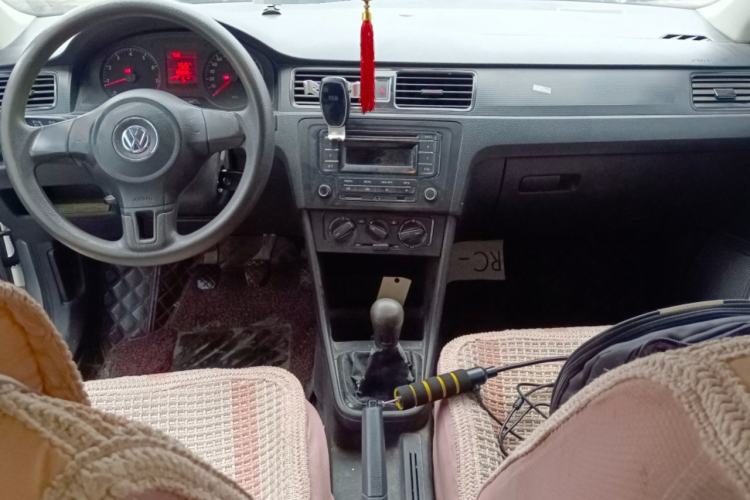 Used Volkswagen Santana 2013 1.4L Manual Fashion Edition Center Console