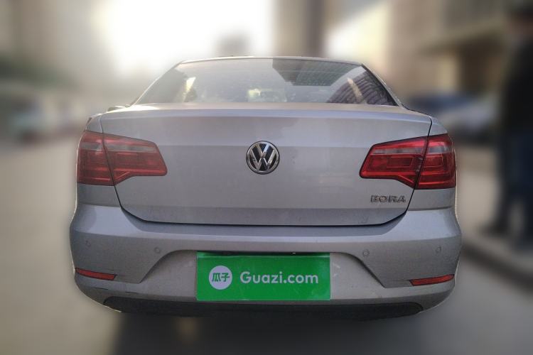 Used Volkswagen Bora 2013 1.6L Manual Fashion Edition

