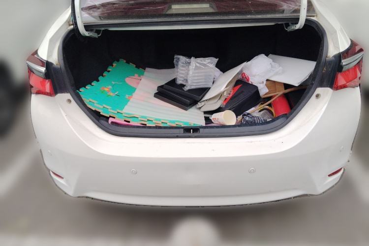 Used Toyota Corolla 2016 Dual-Engine 1.8L E-CVT Elite Edition