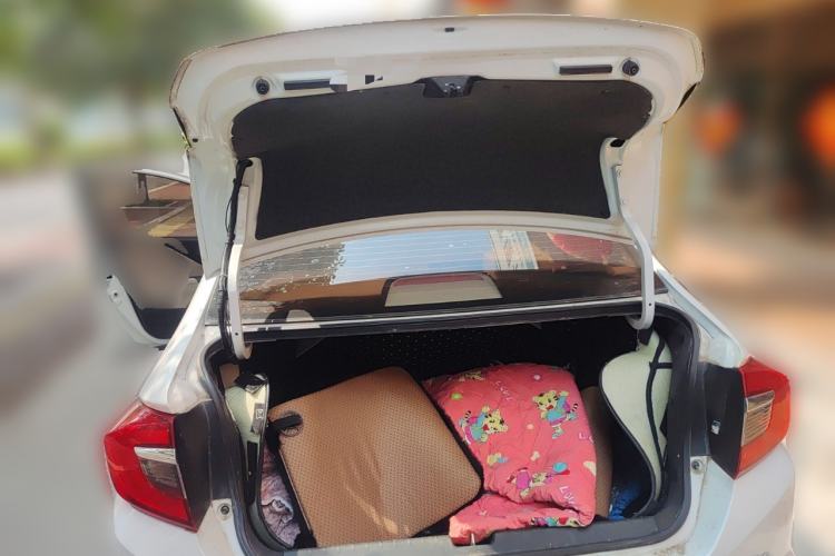 Used Honda Greiz 2016 1.5L CVT Classic Edition Trunk