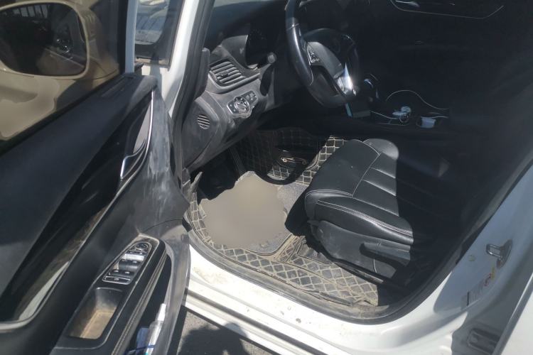 Used BYD Song MAX 2018 1.5T Automatic Smart Connect Luxury 6-Seater
