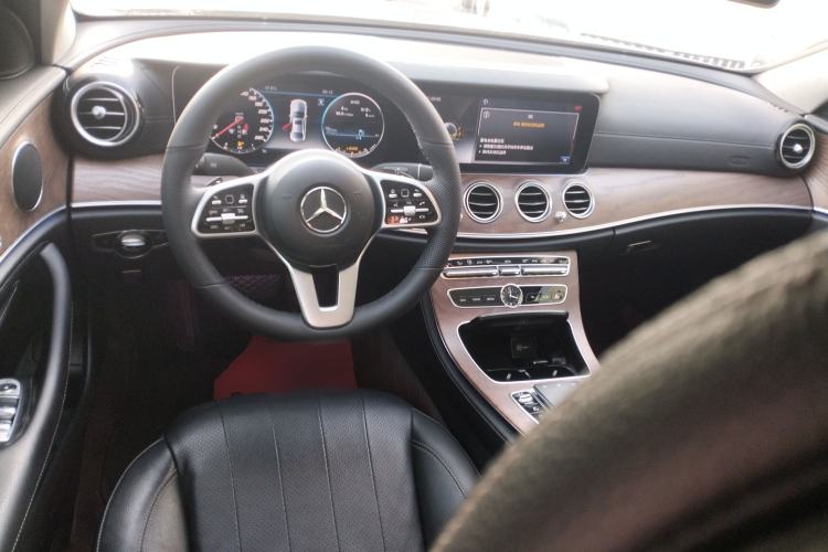 Used Mercedes-Benz E-Class 2019 E 300 L Luxury Model
