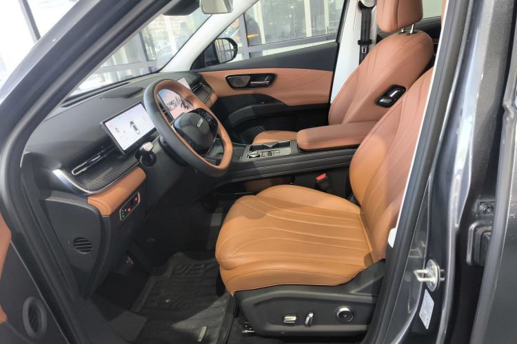 Used Chery Tiggo 8 2026 Model, 5th Generation Tiger Model, Kunpeng 1.6T Automatic Flagship Version