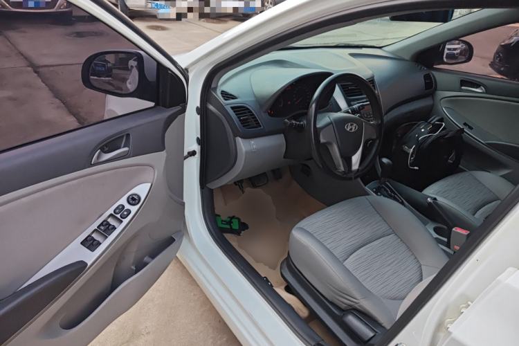 Used Hyundai Verna (older generation) 2016 1.4L Automatic Smart GLS