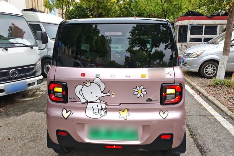 Used Geely Galaxy Panda 2023 Panda Mini 200km Dynamic Bear Rear