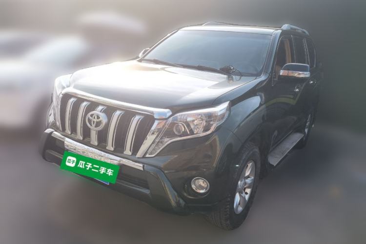 Used Toyota Prado 2013 Toyota Prado 2.7L automatic, no sunroof, seven seats
